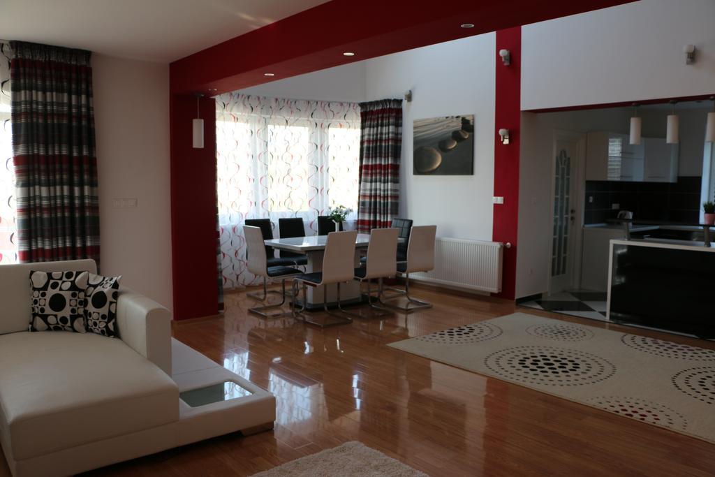 Sanderson Apartments Miercurea Ciuc Ngoại thất bức ảnh